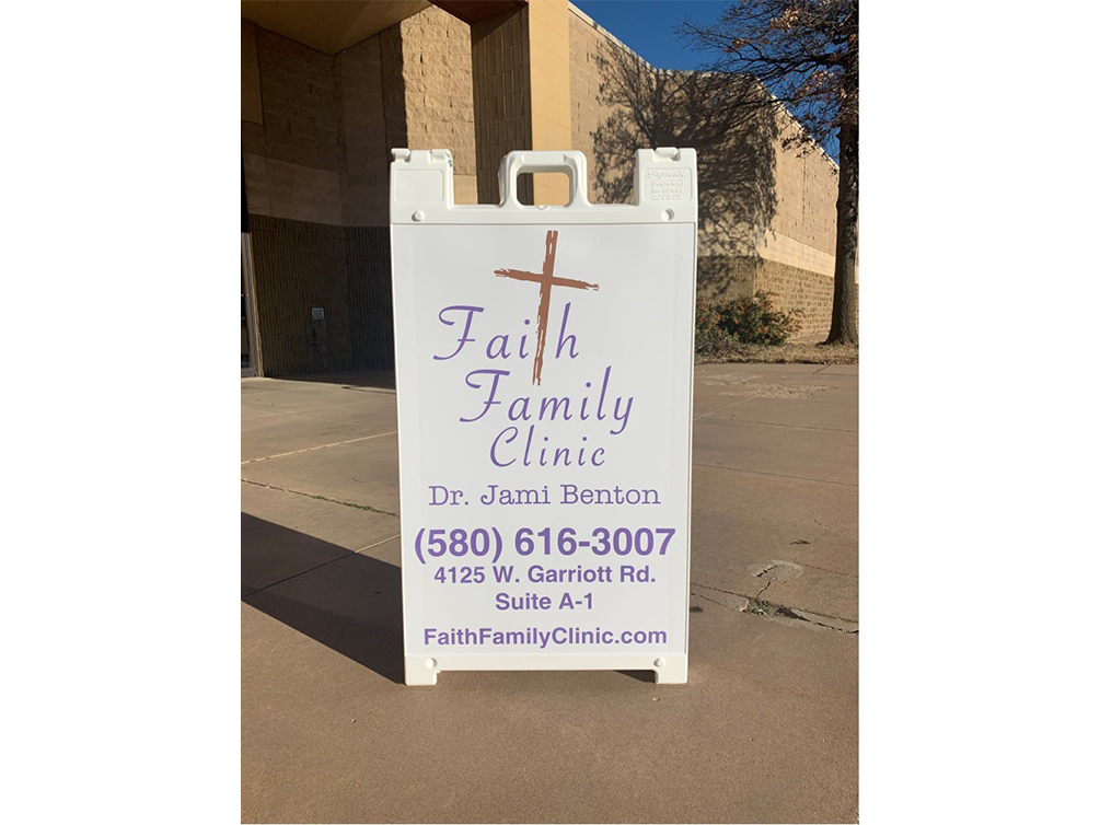 Faith Family Clinic Sign